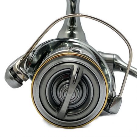  SHIMANO シマノ スピニングリール 18 STELLA C2000SHG 18 STELLA C2000SHG