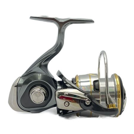  DAIWA ダイワ スピニングリール 20 LUVIAS LT2500-XH ハンドルノブ非純正 20 LUVIAS LT2500-XH
