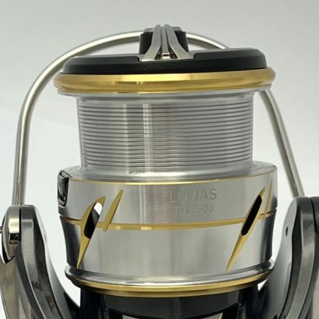  DAIWA ダイワ スピニングリール 20 LUVIAS LT2500-XH ハンドルノブ非純正 20 LUVIAS LT2500-XH