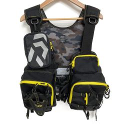 ◆◆ DAIWA ダイワ フローティングジャケット　香水のニオイあり DF-6206 ブラック x イエロー Cランク