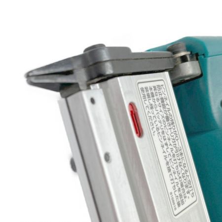  MAKITA マキタ 充電式ピンタッカ　ケース、充電器、取扱説明書付 PT350D