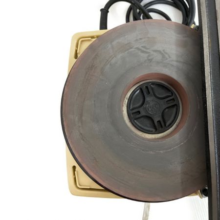  MAKITA マキタ 刃物研磨機  替砥石、外箱付 9820-1 ベージュ