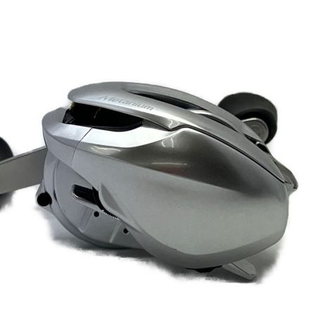  SHIMANO シマノ ベイトリール METANIUM MGL XG 右　 METANIUM MGL XG