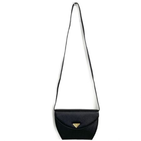  Yves Saint Laurent イブサンローラン  ショルダーバッグ ブラック