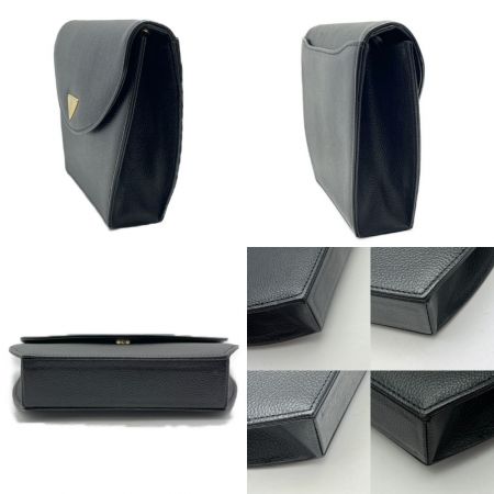  Yves Saint Laurent イブサンローラン  ショルダーバッグ ブラック