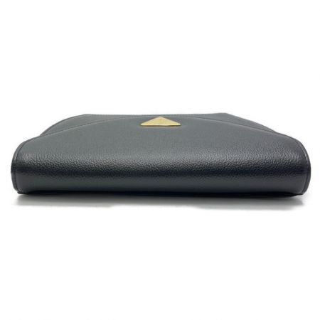  Yves Saint Laurent イブサンローラン  ショルダーバッグ ブラック