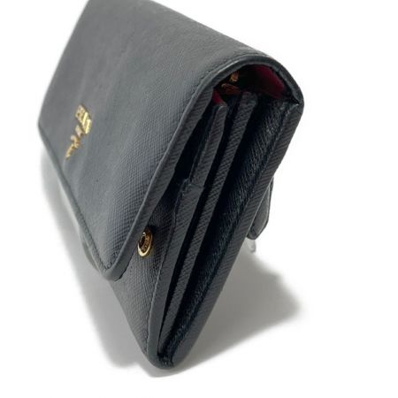  PRADA プラダ 長財布　サフィアーノ　メタルオロ 1MH132 ブラック x ネロ イビスコ