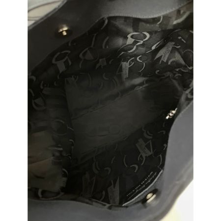  Salvatore Ferragamo サルヴァトーレフェラガモ タイトショルダーバッグ AU218194 ブラック