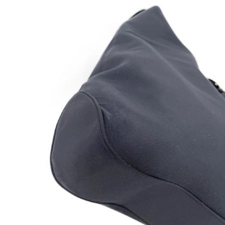  Salvatore Ferragamo サルヴァトーレフェラガモ タイトショルダーバッグ AU218194 ブラック