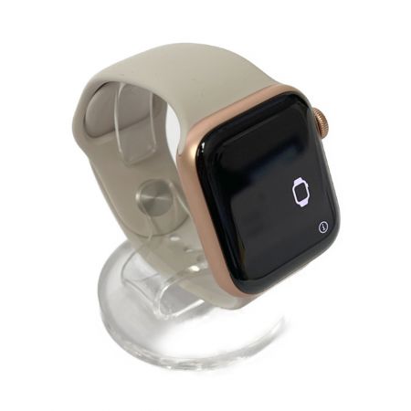 新品 AppleWatchSE GPSモデル 40mm ゴールドMKQ03J/A - その他