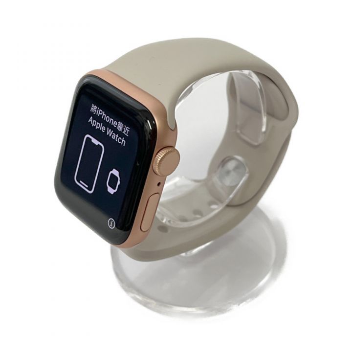 Apple アップル AppleWatchSE 40mm スターライトスポーツバンド MKQ03J/A ゴールド GPS モデル｜中古｜なんでもリサイクルビッグバン