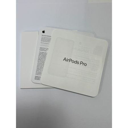  Apple アップル AirPodsPro　ワイヤレスイヤホン MLWK3J/A