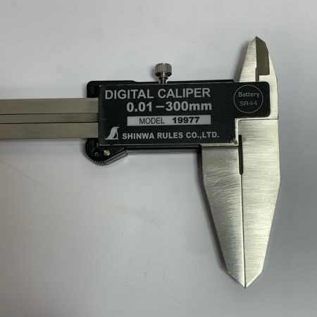  シンワ測定 デジタルノギス　ホールド機能付　ケース付　通電確認OK 19977