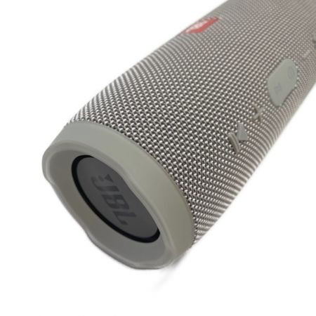  JBL ジェー・ビー・エル CHARCE3 　Blue Tooth機能　スピーカー CHARCE3 グレー
