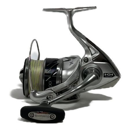  SHIMANO シマノ スピニングリール STRADIC C3000 箱付 STRADIC C3000