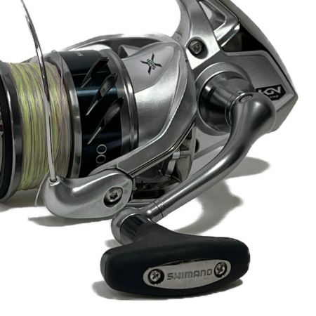  SHIMANO シマノ スピニングリール STRADIC C3000 箱付 STRADIC C3000