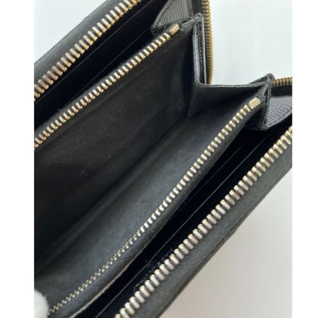  SAINT LAURENT(Yves Saint Laurent) 長財布　表面にベタ付きあり 358094-BOW01 ブラック