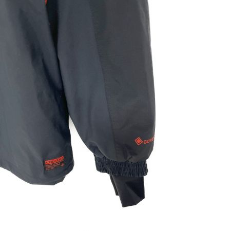  VOLCOM ボルコム スノーボードウェア 　Mサイズ  LONGO GORE-TEX JACKET  G0652306 ブラック