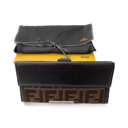  FENDI フェンディ 二つ折り長財布　ズッカ　布袋、箱付き 317166 ブラウン