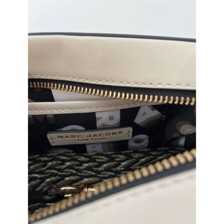 MARC JACOBS マークジェイコブス サークルロゴ　ミニショルダーバッグ H101L01PF21  ベージュ×オリーブ x オリーブ