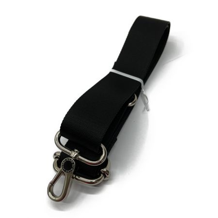  MARC JACOBS マークジェイコブス ビジネスバッグ/PCバッグ　ストラップ付 ブラック