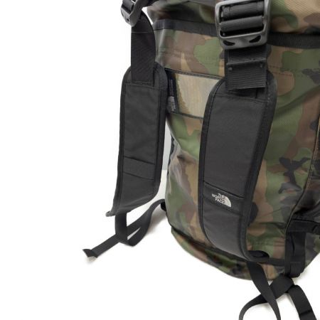  THE NORTH FACE ザノースフェイス リュック　ダッフルバッグ NM81554 カモフラージュ
