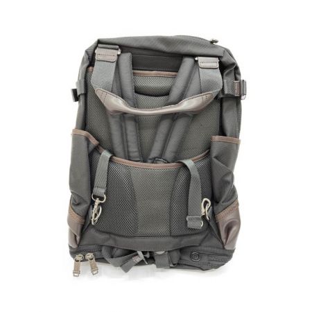  TUMI トゥミ リュック　ALPHA Brabo  222380HK2 ブラック