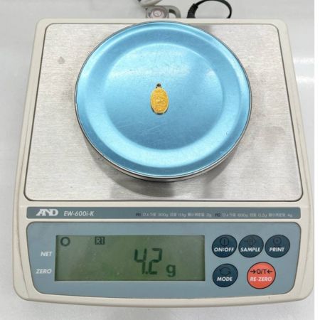    平成8年干支「子歳」七福神招福小判根付　ストラップ　木箱入り　18金製　4.2ｇ