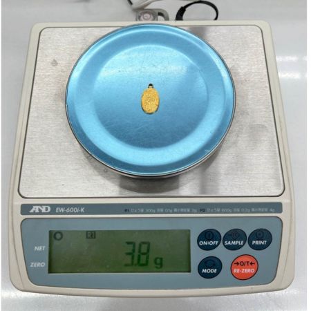    平成9年干支「丑歳」七福神招福小判根付　ストラップ　木箱入り　18金製　3.8ｇ