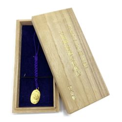 ◆◆   平成11年干支「卯歳」七福神招福小判根付　ストラップ　木箱入り　18金製　4.0ｇ Bランク
