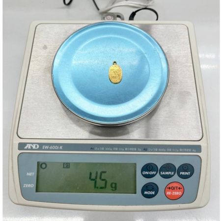    平成14年干支「午歳」七福神招福小判根付　ストラップ　木箱入り　18金製　4.5ｇ