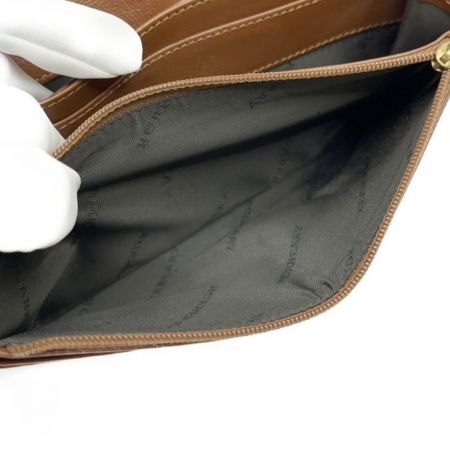  BURBERRY バーバリー 長財布　塩ビ ブラウン