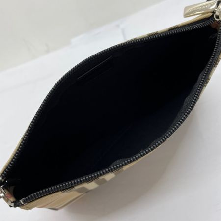  BURBERRY LONDON バーバリーロンドン ハンドポーチ　PVC　ノバチェック　ベージュ ベージュ バーバリーロンドン