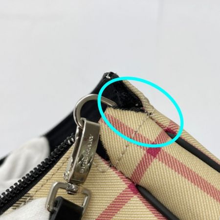  BURBERRY LONDON バーバリーロンドン ハンドポーチ　PVC　ノバチェック　ベージュ ベージュ バーバリーロンドン
