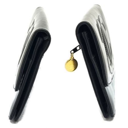  CHANEL シャネル 長財布　エナメル　ブラック　黒　ココマーク 4956722