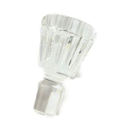  CAMUS カミュ ブランデー コニャック  バカラボトル  替栓付　内容量・度数　記載なし 未開栓