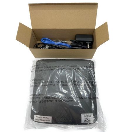  Swann カラー暗視/点滅&警告ライト搭載カメラ　Enforcer Security System A446804SLV1JP