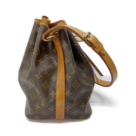  LOUIS VUITTON ルイヴィトン プチノエ　モノグラム　ショルダーバッグ M42226