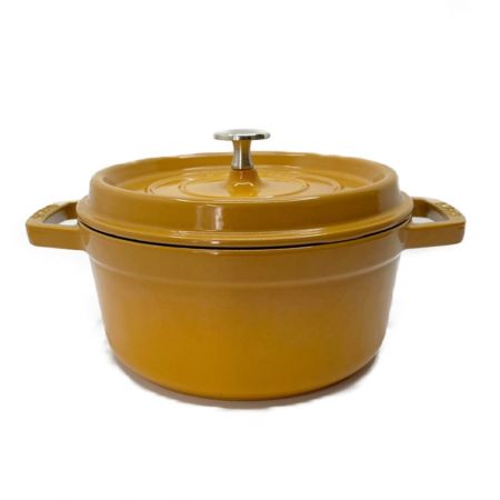  STAUB ストウブ 両手鍋　ホーロー鍋　ココット 22cm　ガス・IH対応 マスタード