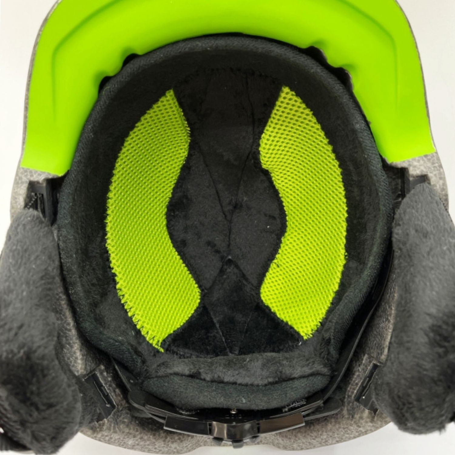 中古】 uvex ウベックス 【未使用】ガンマ スキー ヘルメット サイズ57