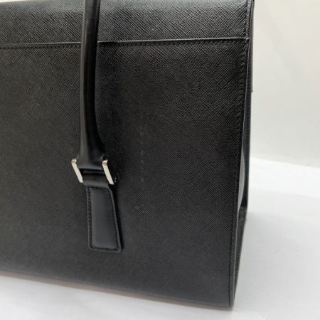  BURBERRY バーバリー ハンドバッグ　角スレ・キズ有り ブラック