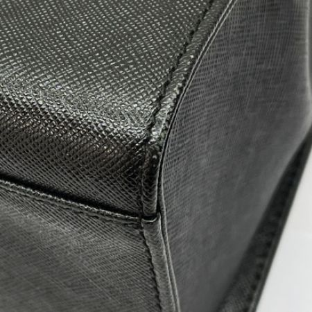  BURBERRY バーバリー ハンドバッグ　角スレ・キズ有り ブラック