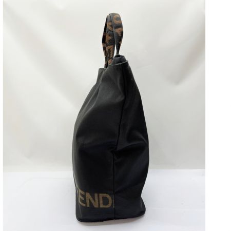  FENDI フェンディ トートバッグ　ナイロン　ブラック　ロゴ