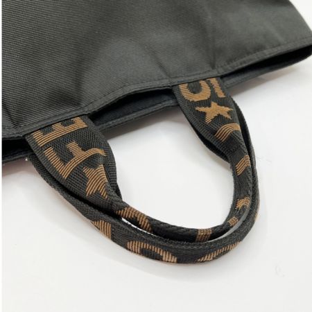  FENDI フェンディ トートバッグ　ナイロン　ブラック　ロゴ