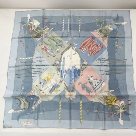  HERMES エルメス スカーフ　シルク100％　カレ　正方形　人　楽譜他 スカイブルー