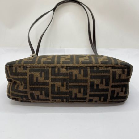  FENDI フェンディ ズッカ ハンドバッグ 布袋付 ブラウン系