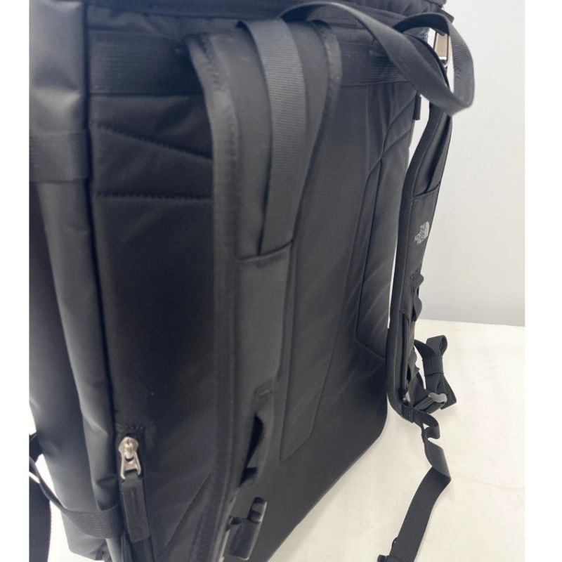 中古】 THE NORTH FACE ザノースフェイス バッグ リュック 30L