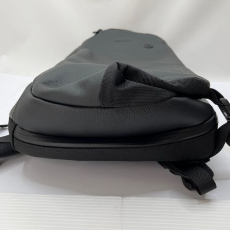  BROSKI AND SUPPLY ブロスキーアンドサプライ バックパック ユニセックス リュックサック 35L BBOM-1227 ブラック