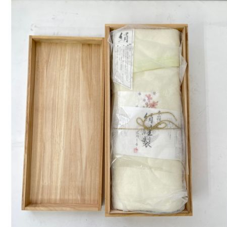 絹謹製 匠のしるく 木箱入　絹謹製　混綿毛布　140×200cm　 SK-10022