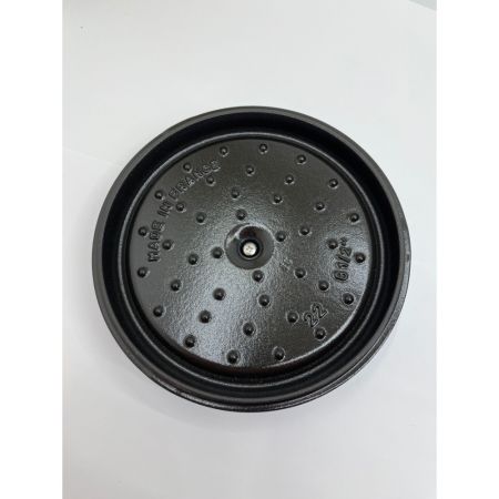  STAUB ストウブ ピコ ココット ラウンド 両手鍋　ほうろう 22cm 2.6L IH対応 ブルーベリー